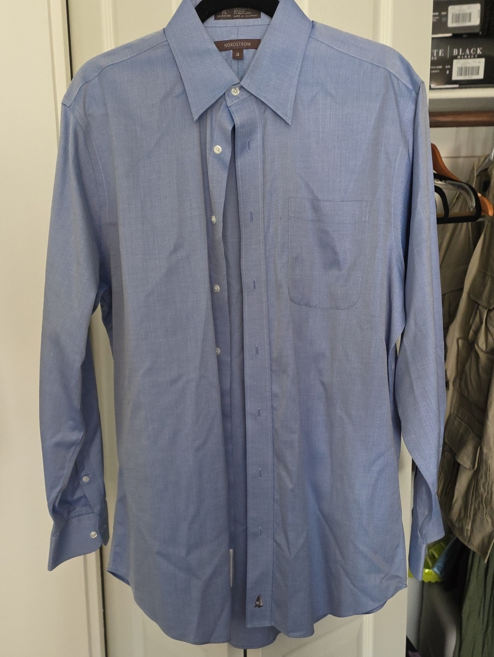 Nordstrom Men's Light Blue Dress Shirt - Point Collar